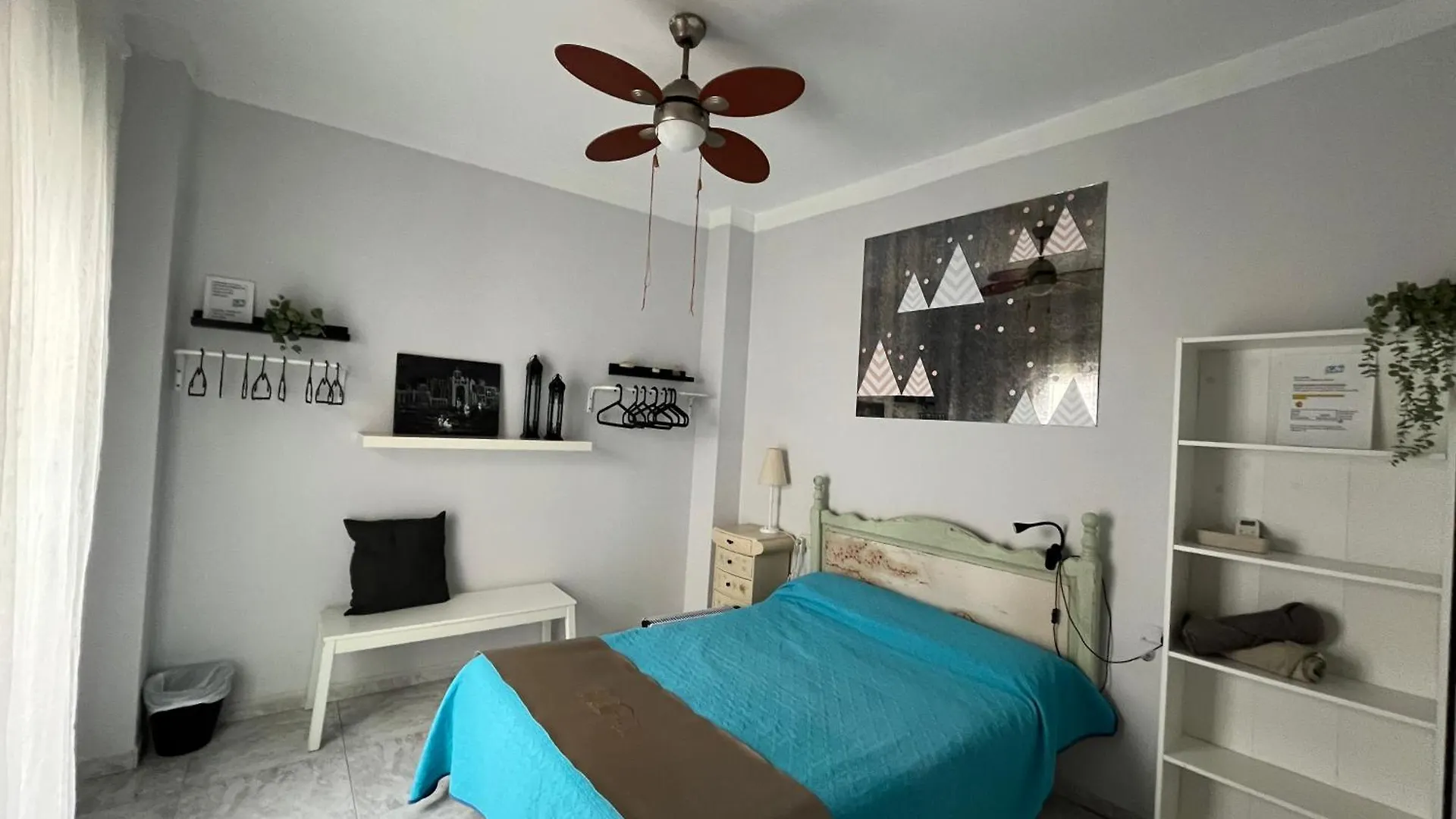 Habitacion En Calle Molino Malaga Hiszpania