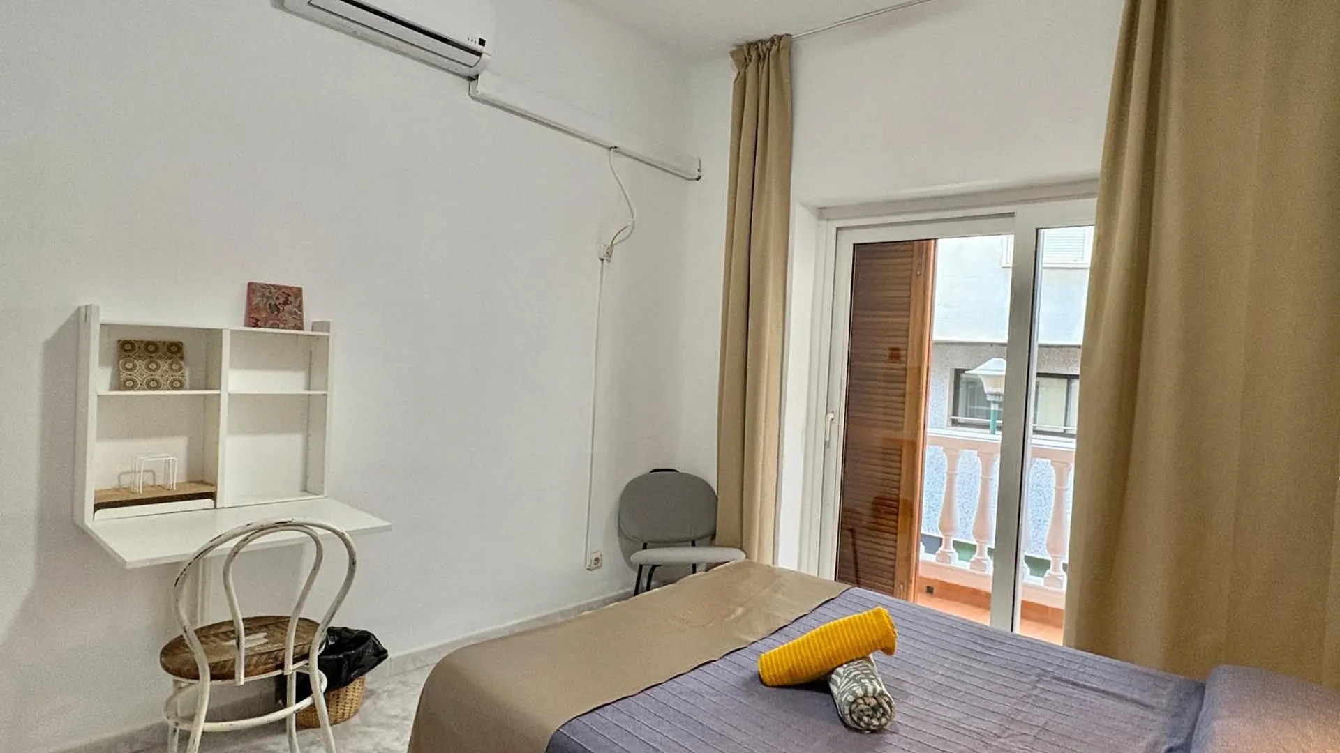 Habitacion En Calle Molino Málaga Affittacamere
