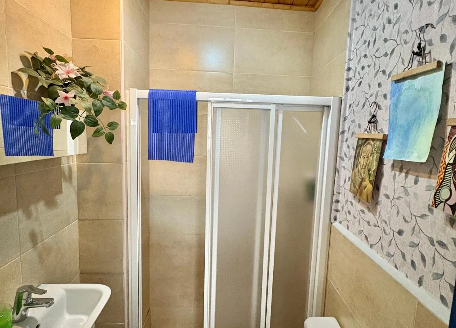 Habitacion En Calle Molino Malaga Guest house