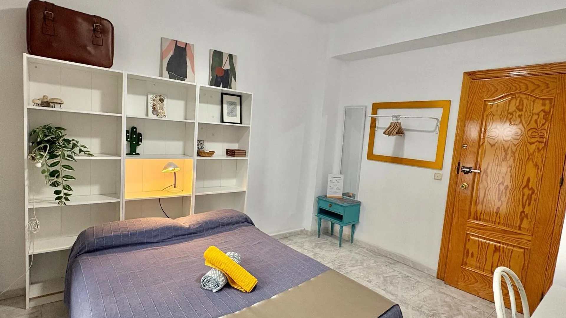 Habitación en Calle Molino Málaga 0*,